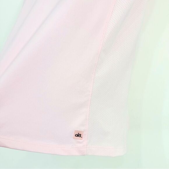 Alo Yoga CoolFit Light Pink Mesh Short Sleeve Stretch Performance Athetic Shirt - Picture 5 of 14